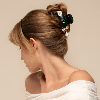 KitschPop Curved Claw Clip Vintage Black - on-model lifestyle